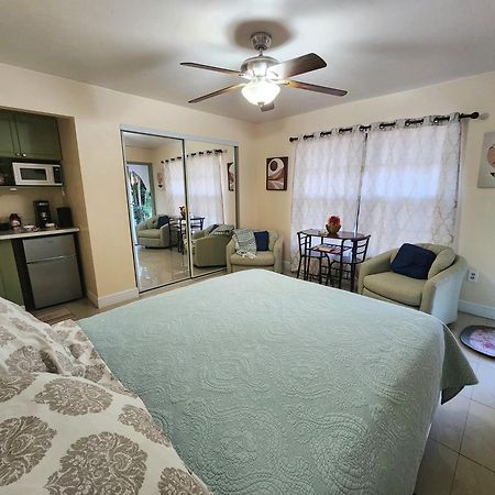 The Green Door Bungalow North North Naples エクステリア 写真