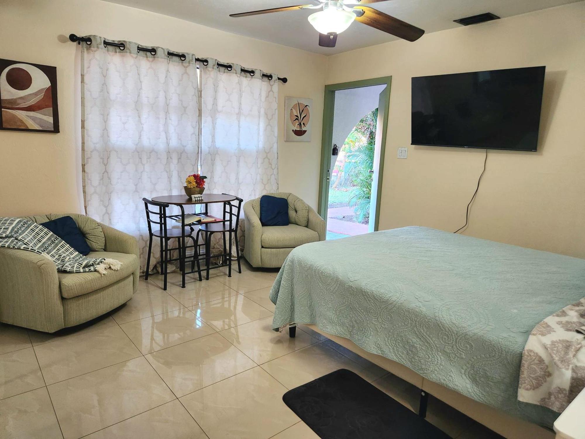 The Green Door Bungalow North North Naples エクステリア 写真